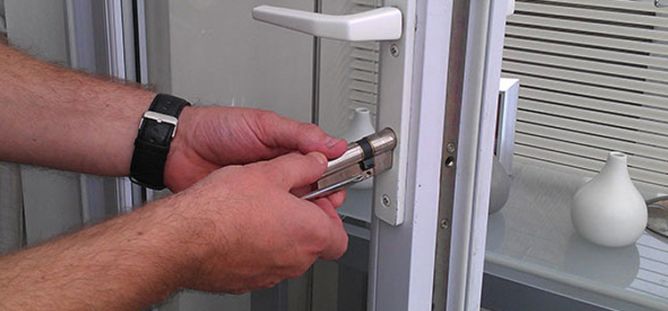 Commercial Door Lock Repair in Tulare